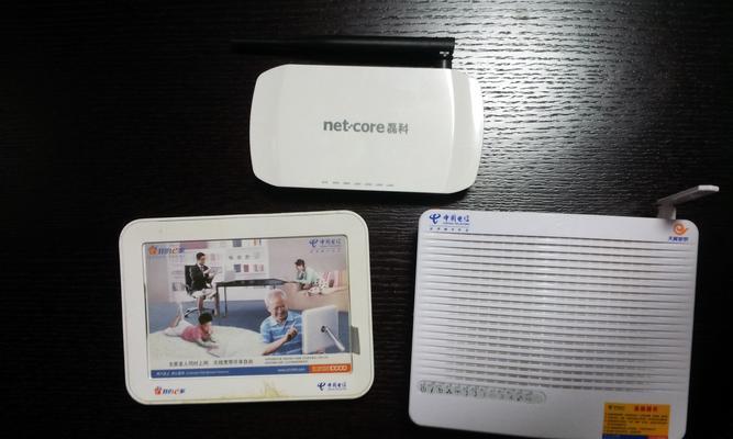 猫和路由器的不同之处（解析猫与路由器的功能和作用）