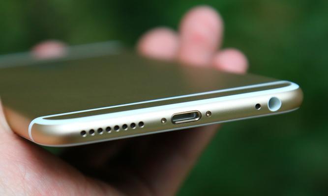 如何通过简单方法提速iPhone手机的无线网络连接（解决iPhone手机无线网络连接缓慢的问题，让你畅快上网）