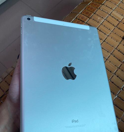 探索iPod的各个型号及功能（了解iPod的发展历程和不同型号的特点）