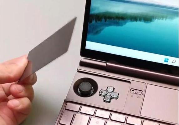 Win11带来的新功能和用户体验如何？（Win11的新特性、界面更新和性能优化能否满足用户需求？）