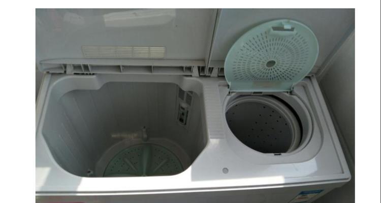 洗衣机的原理和运作方式（从洗涤到脱水）