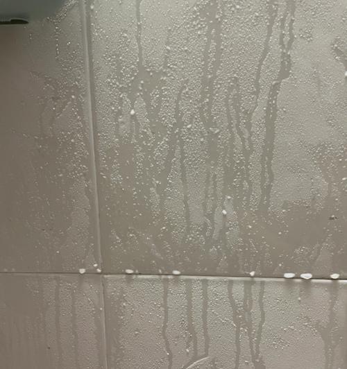 回南天地面潮湿怎么处理方法（地面潮湿怎么处理）