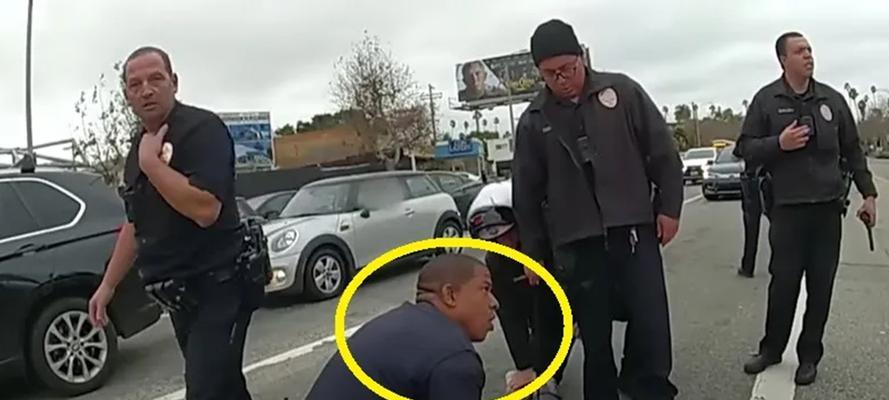 揭秘美国警察暴力执法（什么导致了美国警察暴力执法现象的频发）