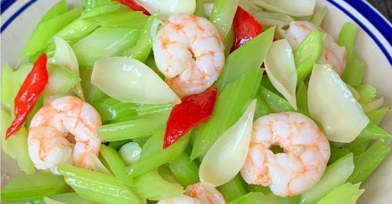 以西芹百合炒菜，美味又营养（健康饮食）