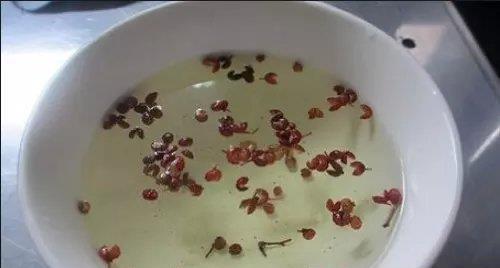 去痱子的最快方法（告别烦恼）