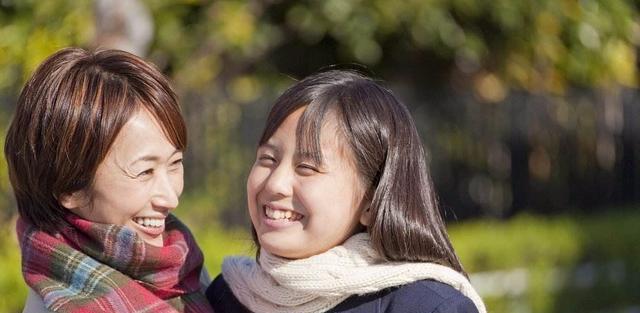 引导女孩子早恋家长沟通的有效方法（帮助女孩子理解早恋并与家长沟通的关键方法）