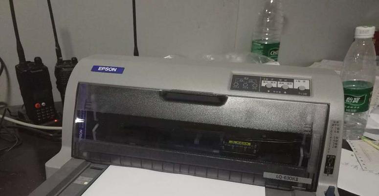 解决复印机卡纸问题的技巧（探索复印机卡纸原因及解决办法）