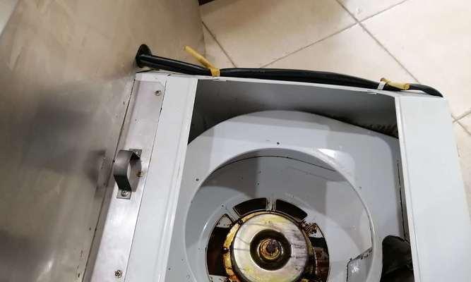 清洗油烟机内部的正确方法（空调的功效和使用技巧）