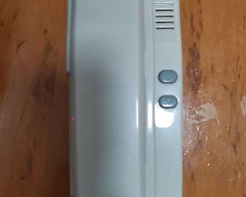 冰箱电线断了怎么办（解决冰箱电线断裂的实用方法）