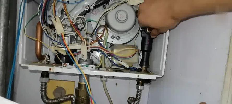 美嘉宝燃气热水器故障代码解析（掌握故障代码）