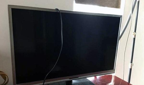 如何以双主机一台显示器安装方法（简便又高效的多电脑工作方式）
