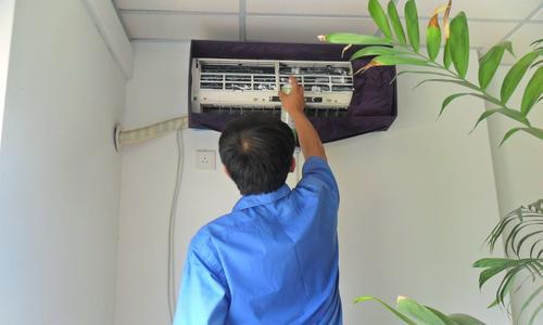 轻松清洗turbo油烟机，让厨房恢复清新空气（教你使用简单方法清洗turbo油烟机）