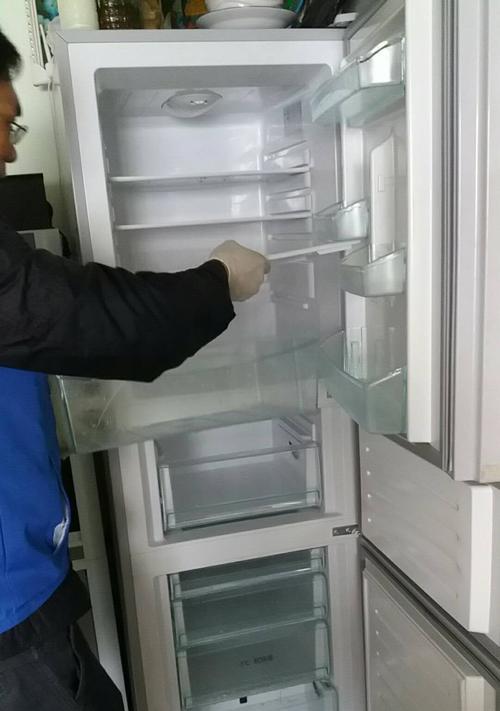冰箱排水器清洗方法（简单易行的清洁步骤）
