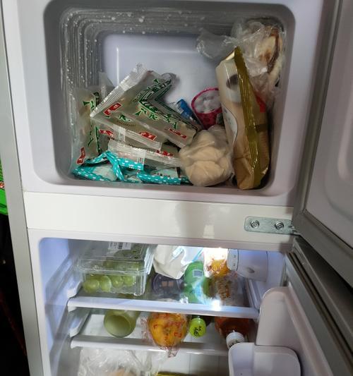 冰箱制冷原理解析（为何冰箱都是冰块不制冷）