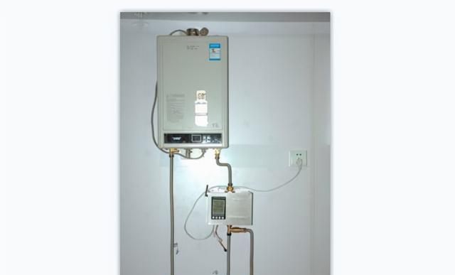热水器回水孔冒水的解决方法（有效处理热水器回水孔冒水问题）