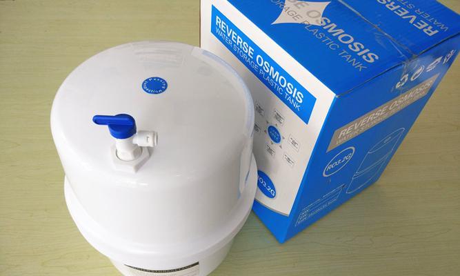 家庭净水器清洗方法（保持家庭净水器清洁的小窍门）