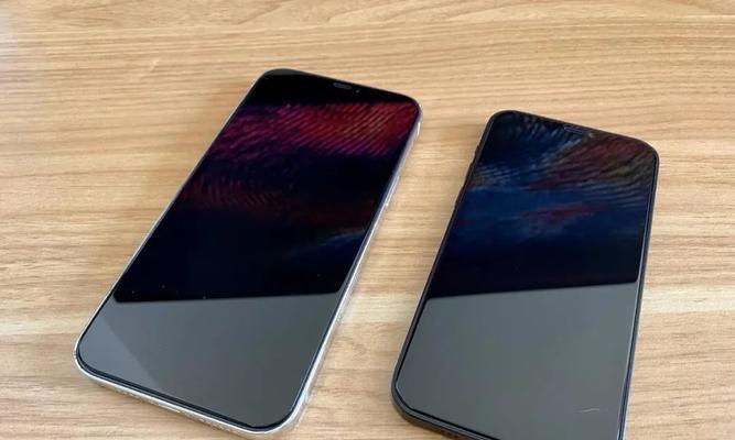苹果12和12Pro，究竟哪个更好（以性能、相机和价格为核心比较）