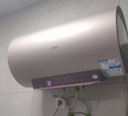 电热水器哪个牌子好（为你推荐市场上最受欢迎的电热水器品牌）
