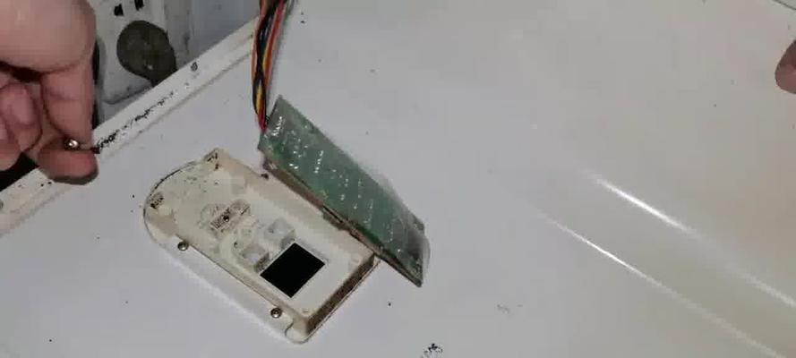 万宝热水器E6故障排除方法（解决E6故障）