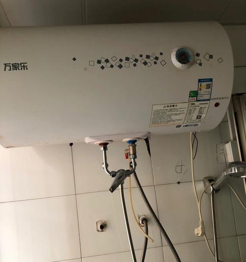 热水器插座烧焦了能修吗？插座烧焦维修方法是什么？