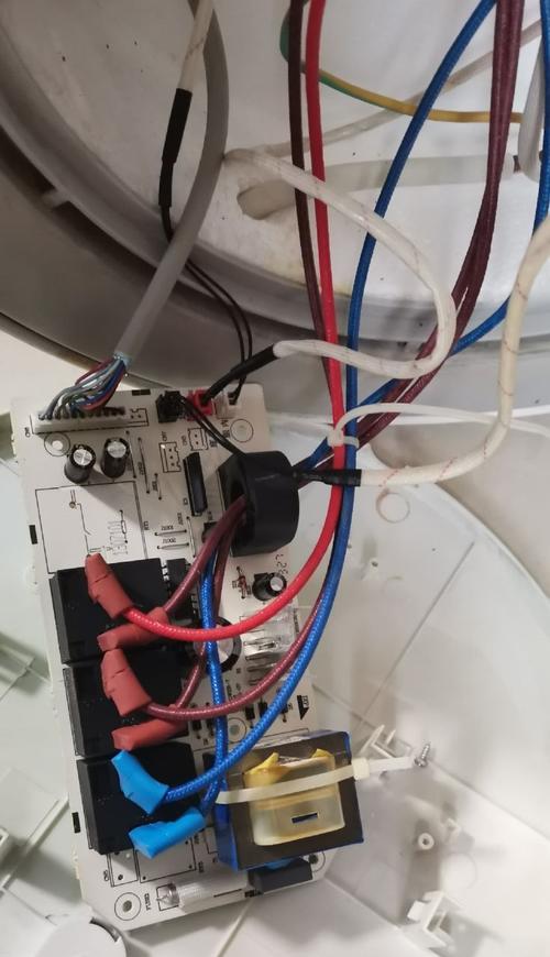水冷空调是什么？水冷空调工作原理是什么？