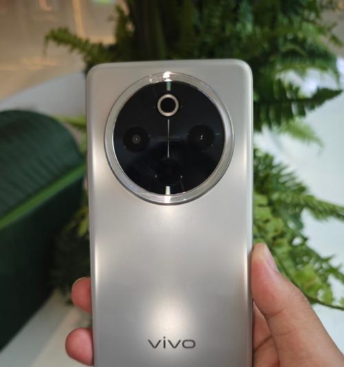 vivo 2022最新手机型号是什么？购买时需要注意哪些问题？