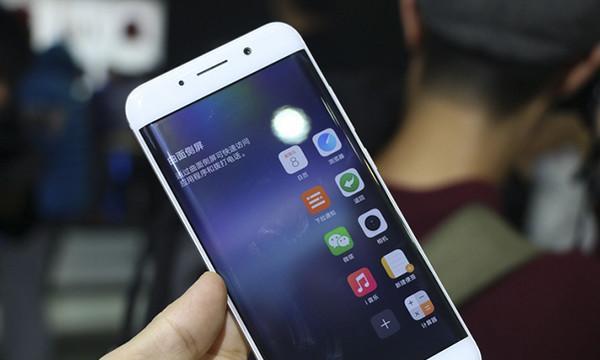 vivoXplay6游戏体验怎么样？游戏性能和续航如何？