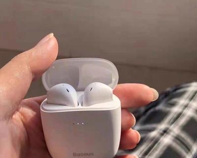 倍思蓝牙耳机如何实现语音唤醒？唤醒功能好用吗？