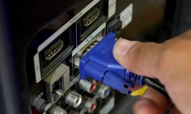 老式电脑主机连接新显示器的方法是什么？步骤如何？