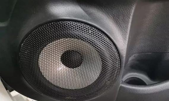电脑音箱四声道没声音怎么回事？如何排查问题？