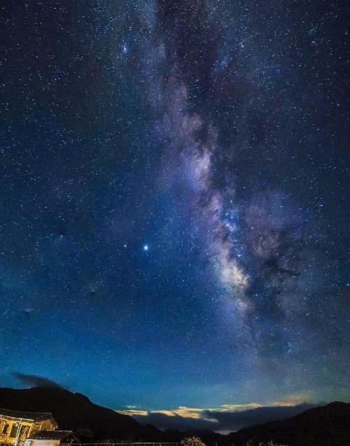 用手机怎么样拍照星空效果好？星空摄影有哪些技巧？