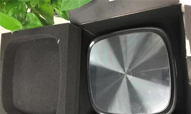 坚果投影仪怎么拆开？拆解步骤是什么？