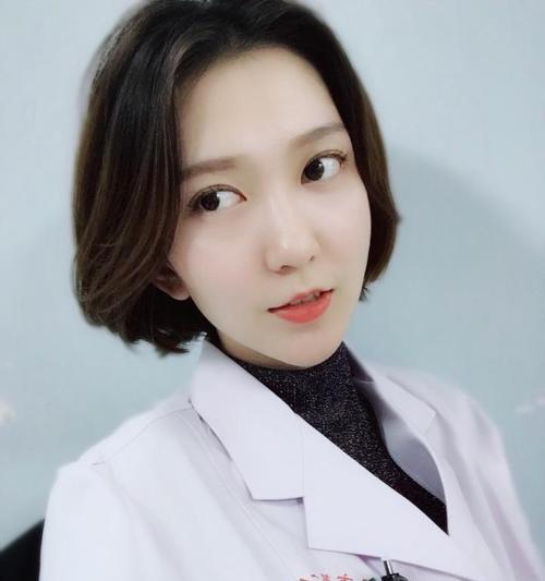 手机自拍时如何实现边放音乐边拍照？