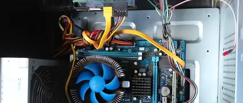 电脑排风声音大怎么解决？如何降低电脑风扇噪音？