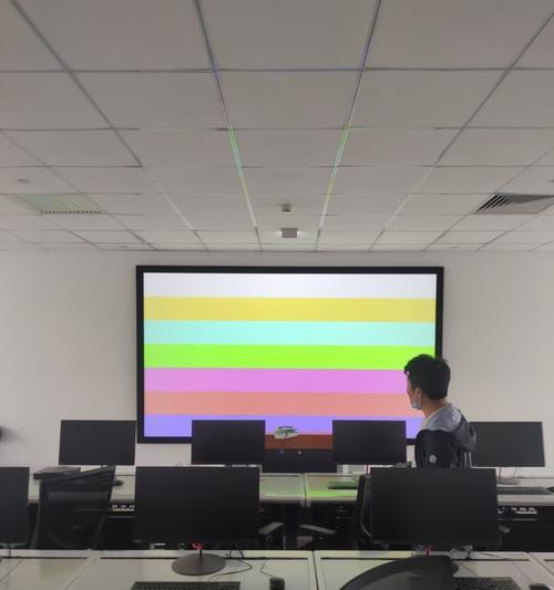 会场投影仪页面切换设置方法？如何快速切换演示页面？