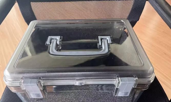 索尼相机包装盒内包含哪些物品？