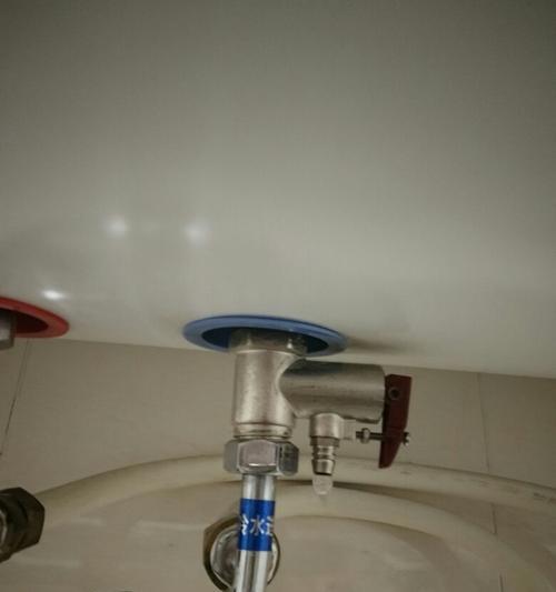 美的热水器防冻气阀的外观是什么样的？如何正确安装？