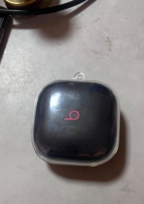 蓝牙耳机降海绵耳塞的正确使用方法是什么？使用中应注意什么？