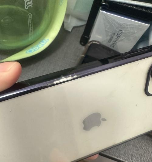 苹果手机黑边镜面材质有何特点？
