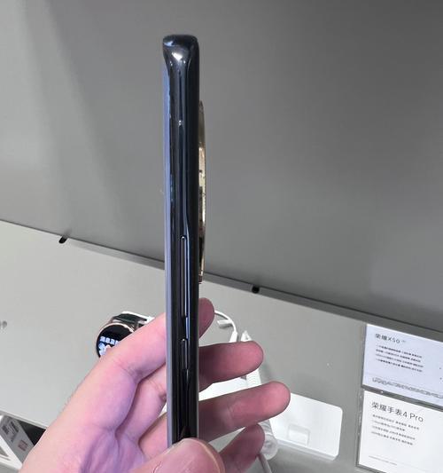 荣耀x50手机壳拆卸方法是什么？如何避免损坏手机？