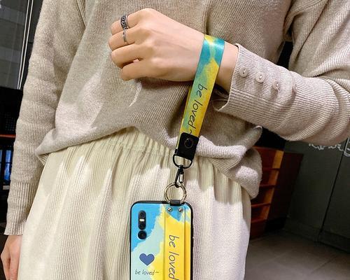 荣耀30手机壳手带安装方法是什么？安装过程中有哪些注意事项？